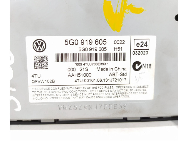 Дисплей 5G0919605 Volkswagen Golf SportWagen