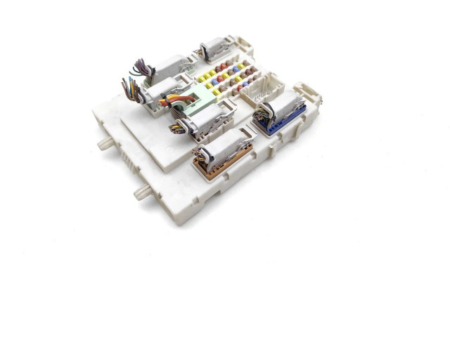 Блок предохранителей AB39-14A073-AJ, 523411F03 Ford Ranger