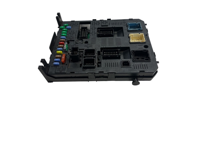 Блок предохранителей 966689548002   Citroen C5    