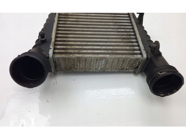 Интеркулер     Volkswagen PASSAT B5.5 
