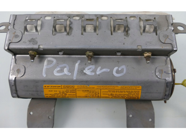 Подушка безопасности пассажира MR402459   Mitsubishi Pajero