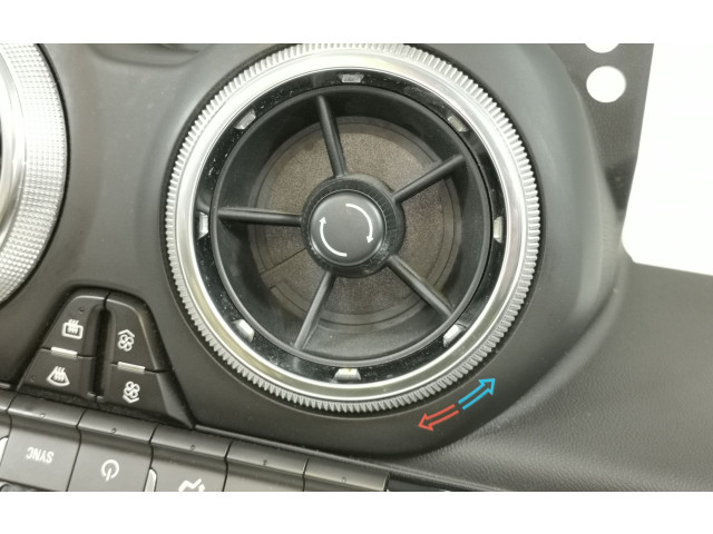 Блок управления климат-контролем 84078980, 000235226   Chevrolet Camaro