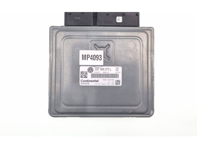 Řídící jednotka 03F906070L, 5WP44790   Volkswagen Caddy 2011