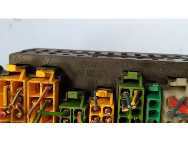 Блок предохранителей 7M0937025D, 357937039 Ford Galaxy