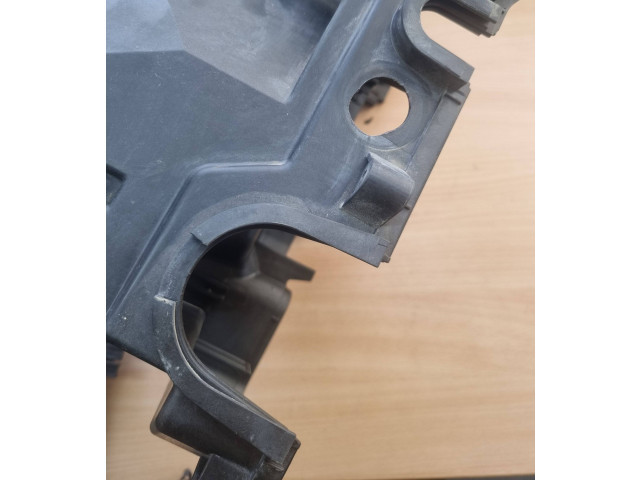 Блок предохранителей  4F1907355, 4F1907613   Audi A6 S6 C6 4F    