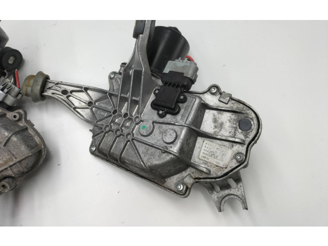 Моторчик дворников 288102466R, 288106583R    Renault Scenic III -  Grand scenic III