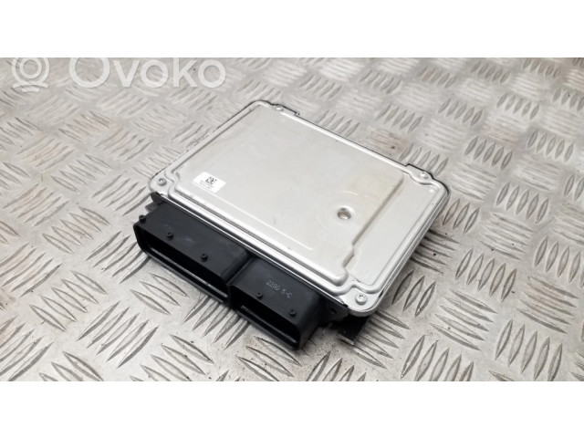 Блок управления двигателем Блок управления 03L906018BS   Skoda Yeti (5L)