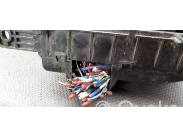 Pojistková skříňka 9121129000 Hyunda Lantra I 1990