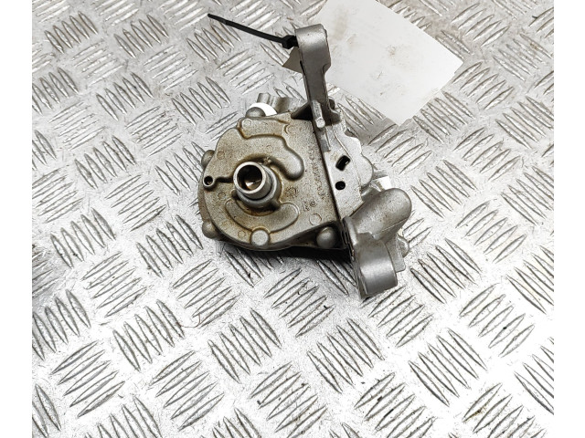 Масляный насос CTUB 06E115105 Audi A5