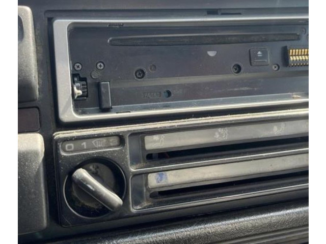 Вентилятор печки Volkswagen Golf II