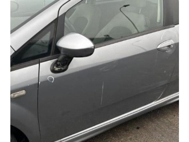 Моторчик заднего дворника Fiat Grande Punto