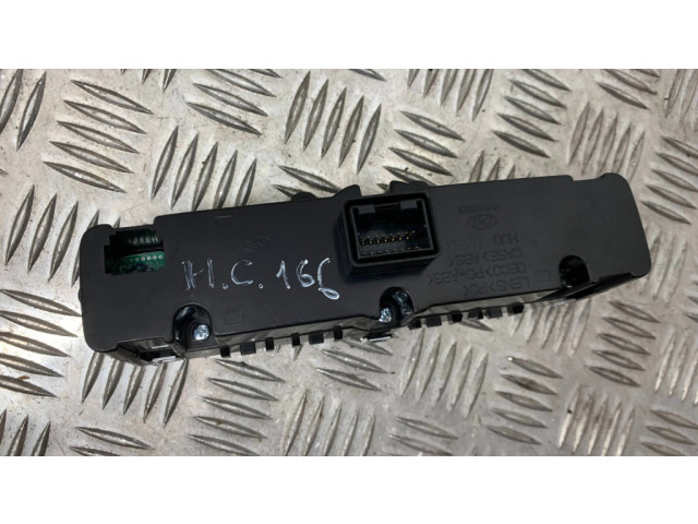 Включатель аварийных фонарей