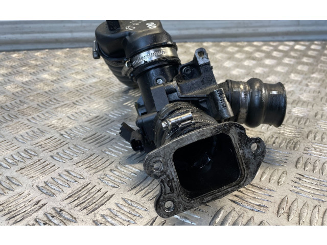 Блок управления двигателя 9686487880, 25352157 Mazda 3 II