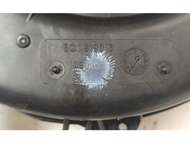 Вентилятор печки    6Q1819015   Skoda Fabia Mk1 (6Y)