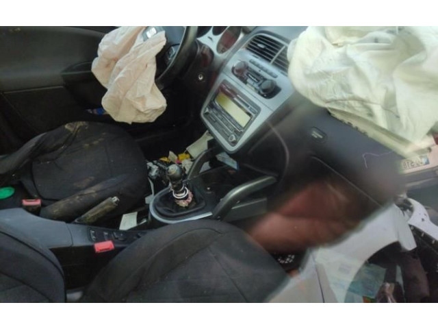 Přístrojová deska Seat Altea XL 2010 NT