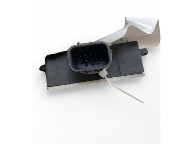 Датчик слепых зон 31665692 Volvo XC90