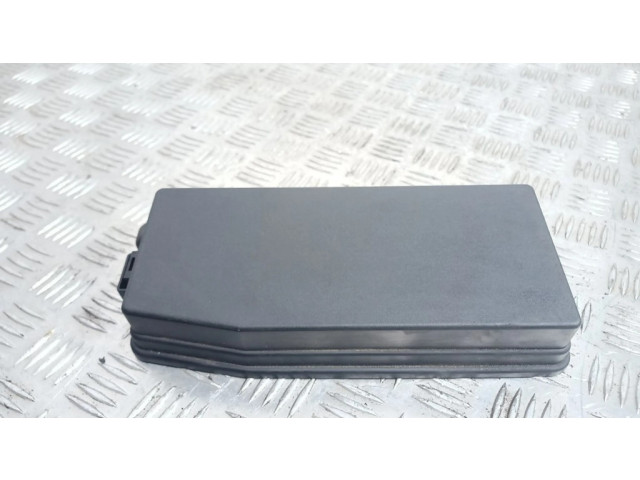 Pojistková skříňka Крышка ящика предохранителей 96821095 Chevrolet Captiva 2008