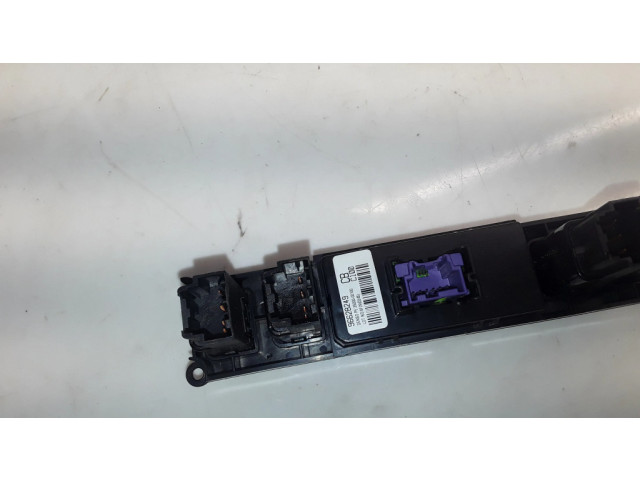 Включатель аварийных фонарей