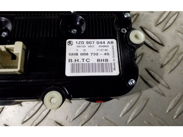 Блок управления климат-контролем 1Z0907044AB, 5HB00873245   Skoda Octavia Mk2 (1Z)