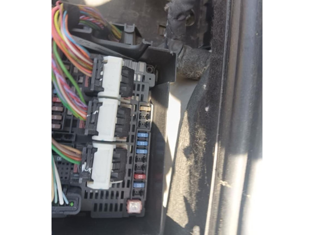 Блок предохранителей Citroen C4 I