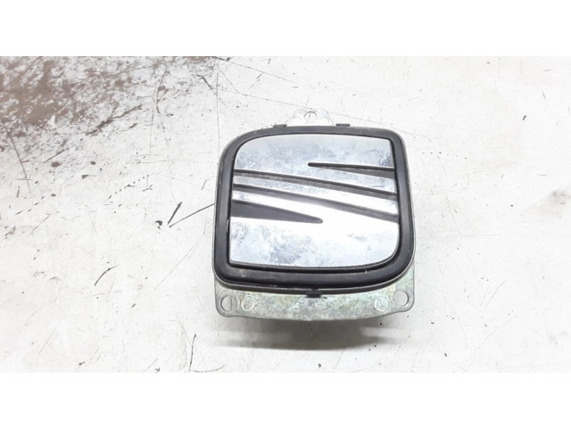 Ручка задней крышки