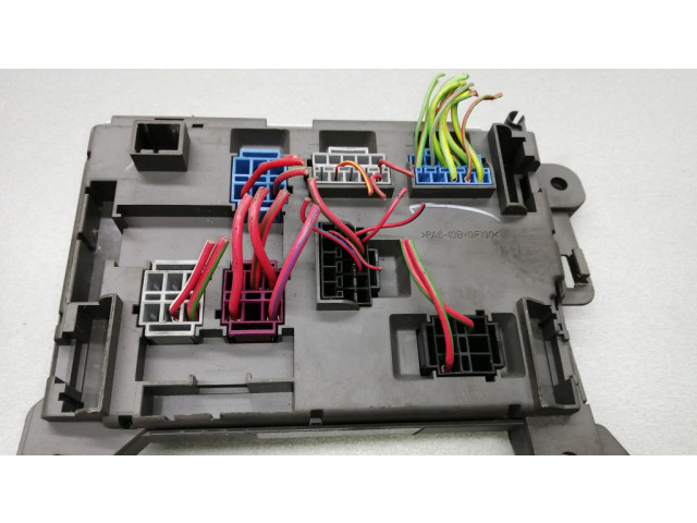Pojistková skříňka 518954021A, 693168704 BMW X5 E70 2011
