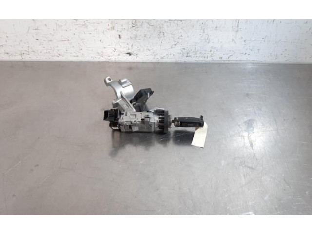 Комплект блоков управления    Opel Astra J