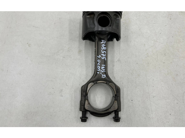  Поршень с шатуном    Saab 9-5  