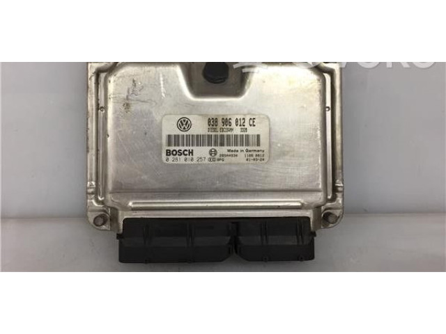 Блок управления двигателя 038906012CE, 0281010257   Skoda Fabia Mk1 (6Y)