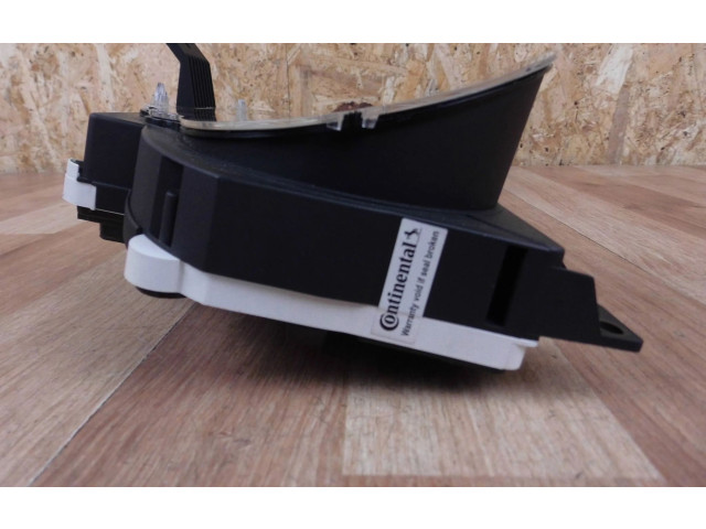 Přístrojová deska Toyota Camry VIII XV70 2019 8380033X80