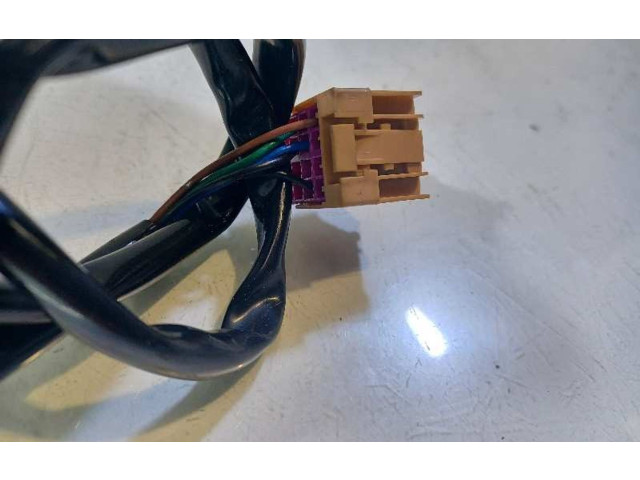 Зеркало электрическое Skoda Fabia Mk1 (6Y) 1999 - 2007 года