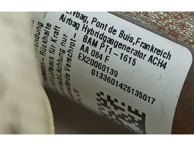 Боковая подушка безопасности 1768600102   Mercedes-Benz A W176