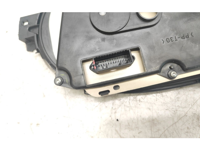 Панель приборов Dacia Logan I