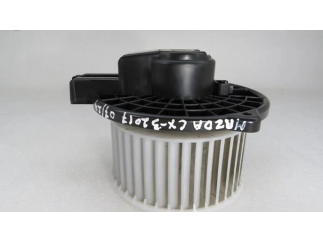 Вентилятор печки 8727001790 Mazda CX-3