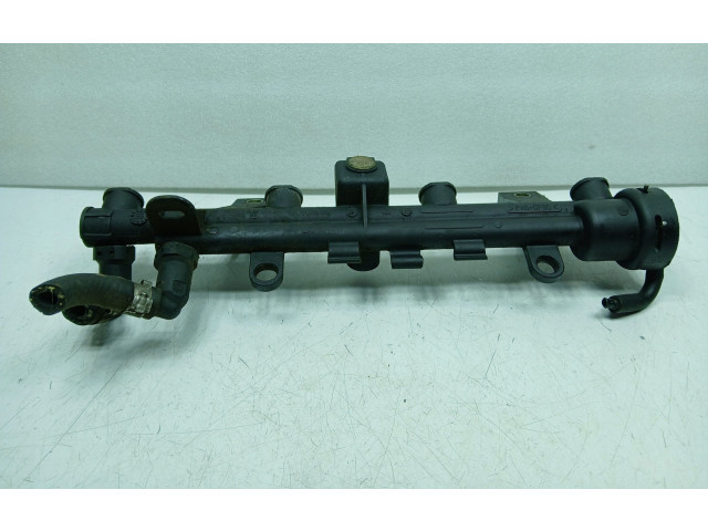 Топливная рампа 9623488380, 65908385141 Citroen Berlingo