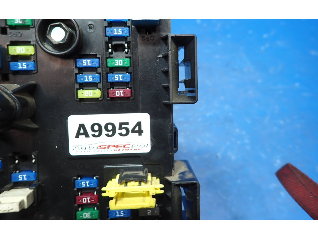 Pojistková skříňka 95202005, 2005U Opel Antara 2007