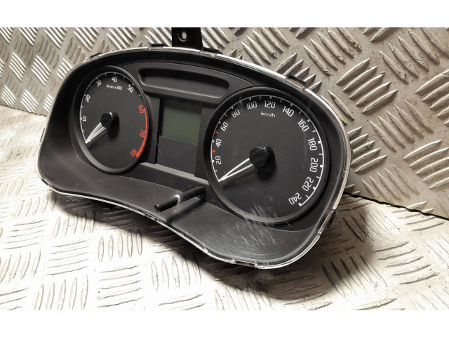 Панель приборов 5J0920801B, V2802476   Skoda Fabia Mk2 (5J)       