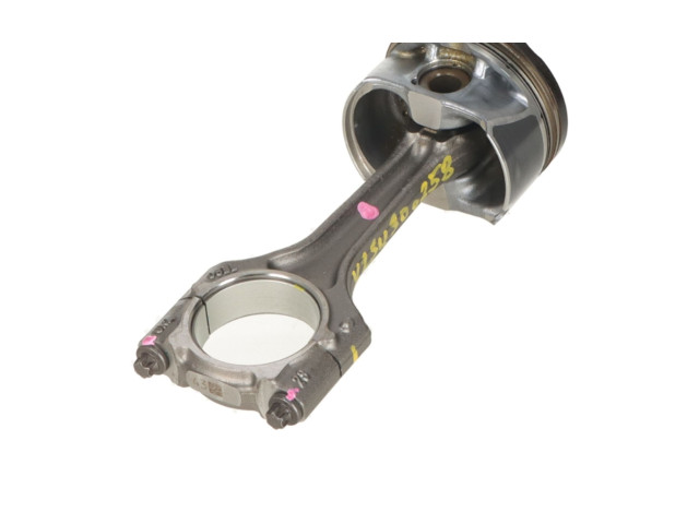 Шатун 06H198401D Audi Q3 F3