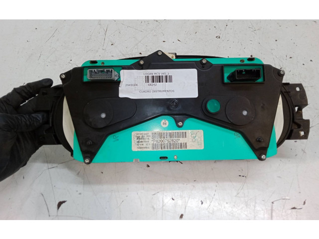 Панель приборов 8200752820   Dacia Logan Pick-Up       