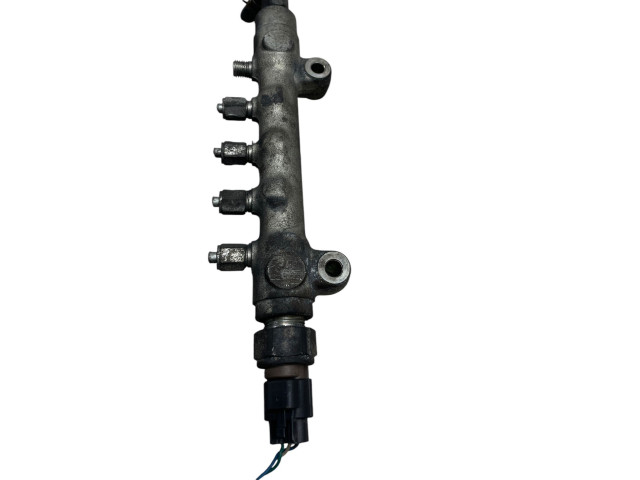 Магистральная трубка топлива