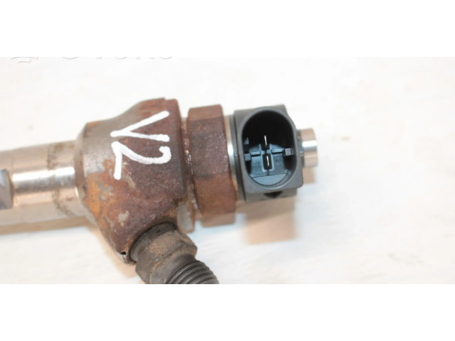 Форсунка 04L130277AC    Volkswagen Golf VII для дизельного двигателя CRB 2