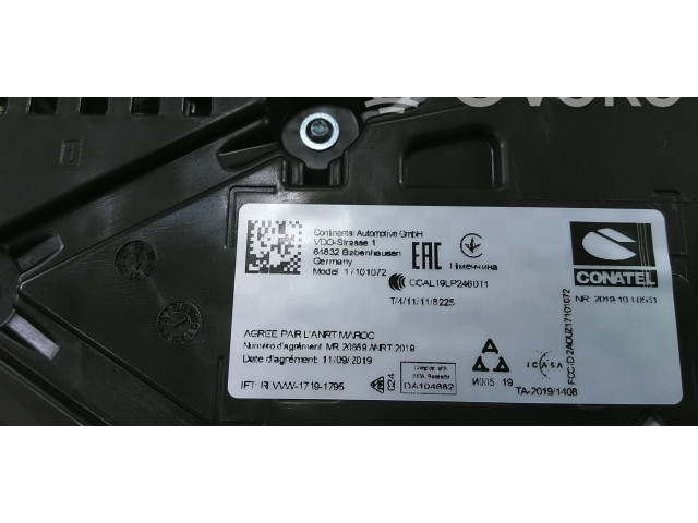 Панель приборов 6V0920740E   Skoda Fabia Mk3 (NJ)       