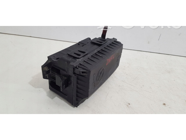 Pojistková skříňka Opel Zafira C 2005