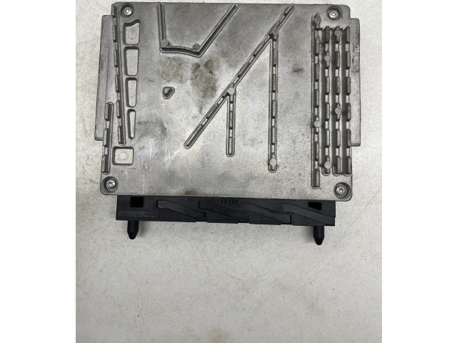 Блок управления двигателя 30637733A, 0281011070   Volvo XC90