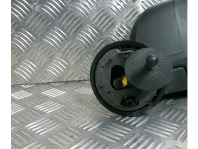 Зеркало электрическое Dacia Duster 2010 - 2017 года