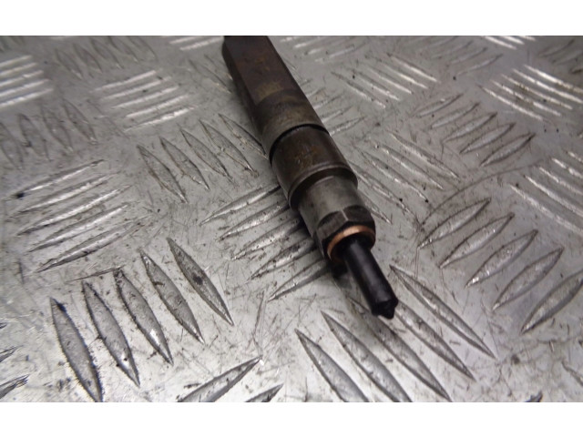 Комплект форсунок 038130201G Skoda Octavia Mk1 (1U)