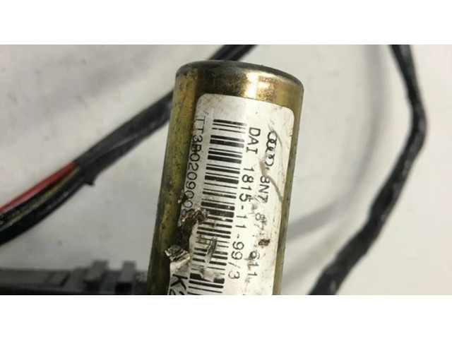 Гидравлический цилиндр замка крыши