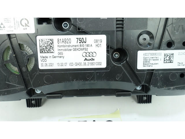 Панель приборов 81A920750J, 81A920750J Audi Q2 -