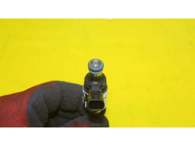 Форсунка 06L906036H    Volkswagen Golf VII   