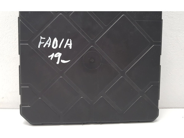 Блок комфорта 2Q0937089A Skoda Fabia Mk3 (NJ)